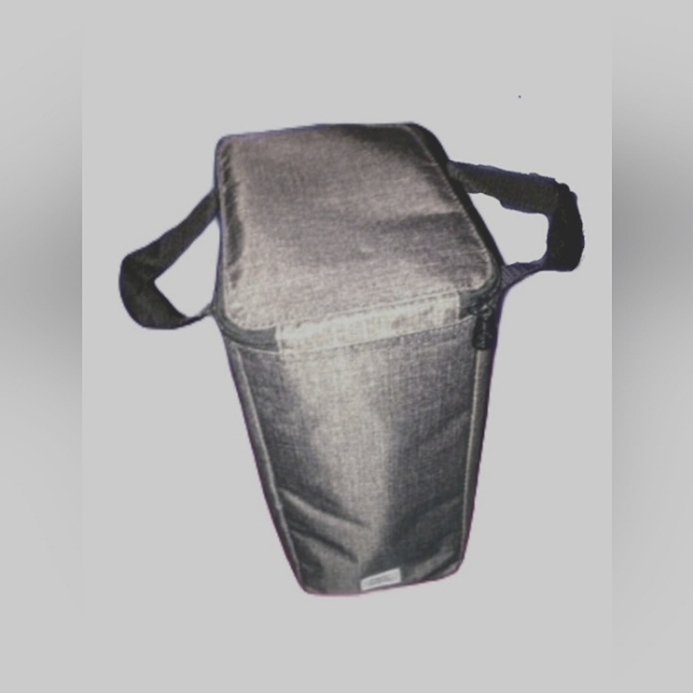 Thirty-One Signature Collection Leak Lock Thermal Cooler Bag. Never Used. NWOT